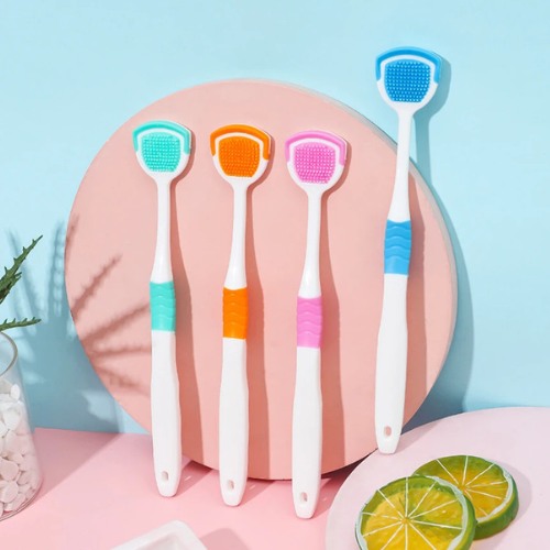 Novelix™ Tongue Brush